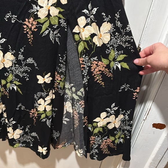 REFORMATION creed floral midi dress - Picture 4 of 7